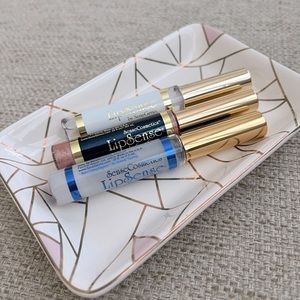 Lipsense Essentials Kit - Bombshell ; great starter color!